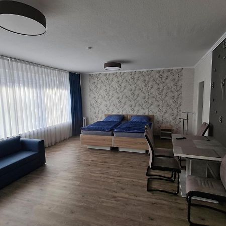 Ferienwohnung In Der Marktstrasse マイエン エクステリア 写真