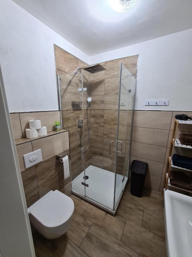 Ferienwohnung In Der Marktstrasse マイエン エクステリア 写真