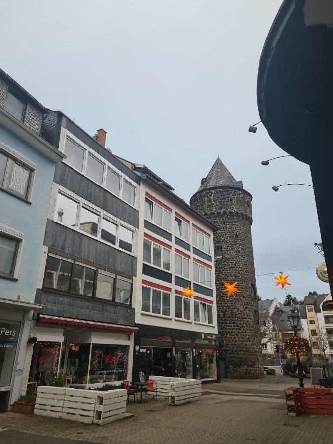Ferienwohnung In Der Marktstrasse マイエン エクステリア 写真